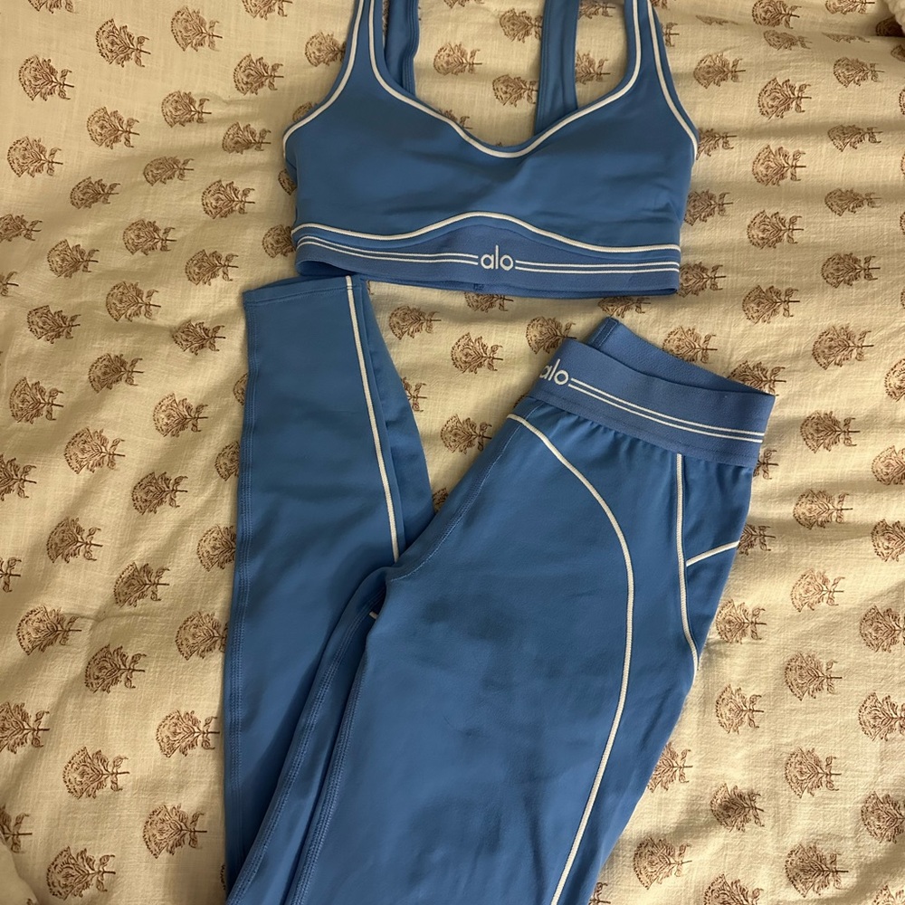 ALO Yoga set